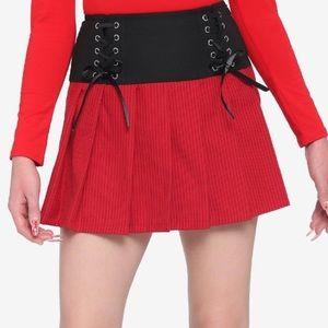 Hot Topic Black & Red Lace-Up Yoke Skirt